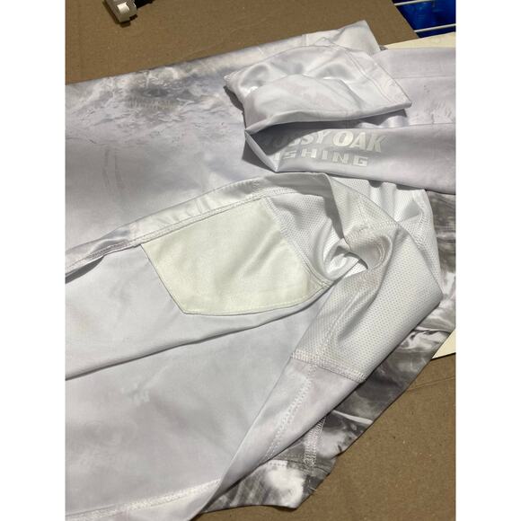 Mossy Oak Fishing Shirt – Size XL – Gray/White Camo – Hydroplex – Made in Jordan - Picture 4 of 11